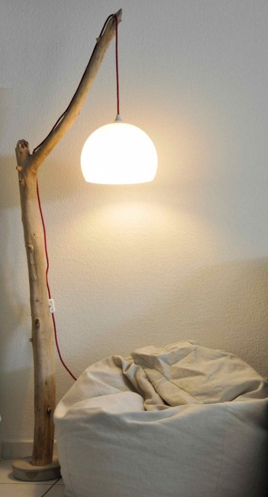 lampadaire rustique
